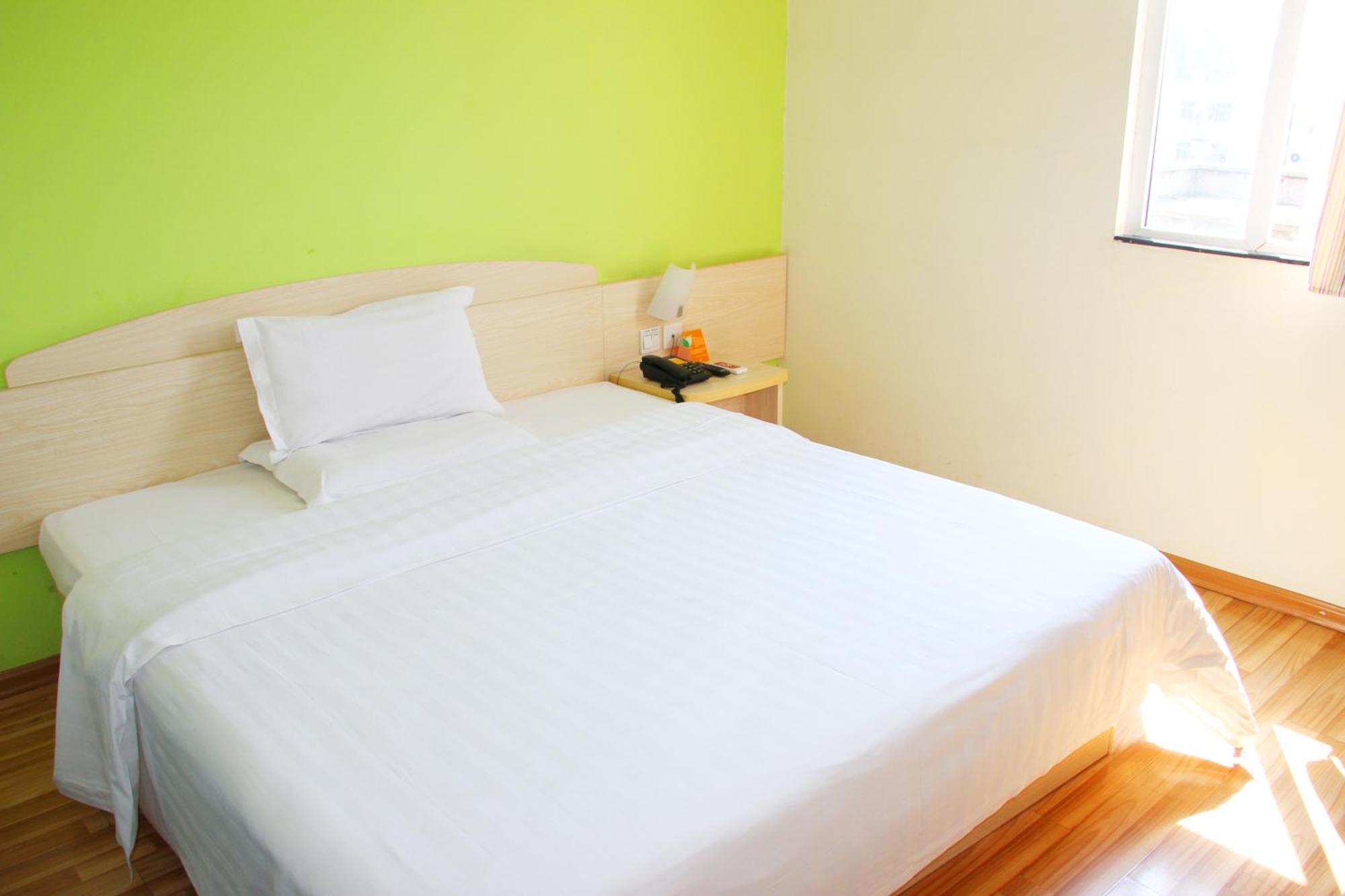 Hotel 7days Premium Garden Expo Park Beijing